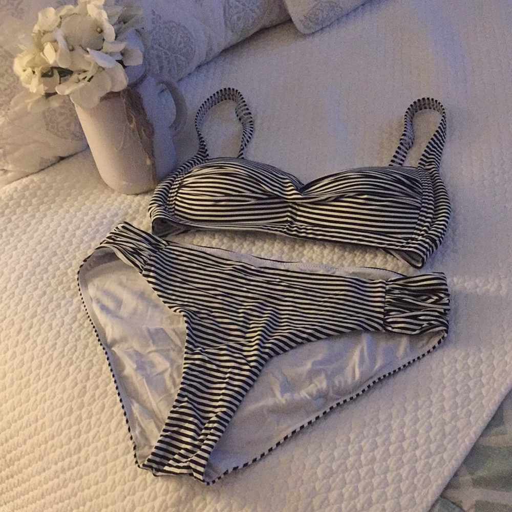 Beautiful 2 pieces!!